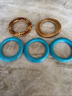5 beautiful brand new bracelets